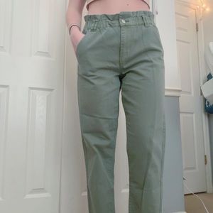 Forever 21 Paperbag Straight Leg Jeans SIZE: M
